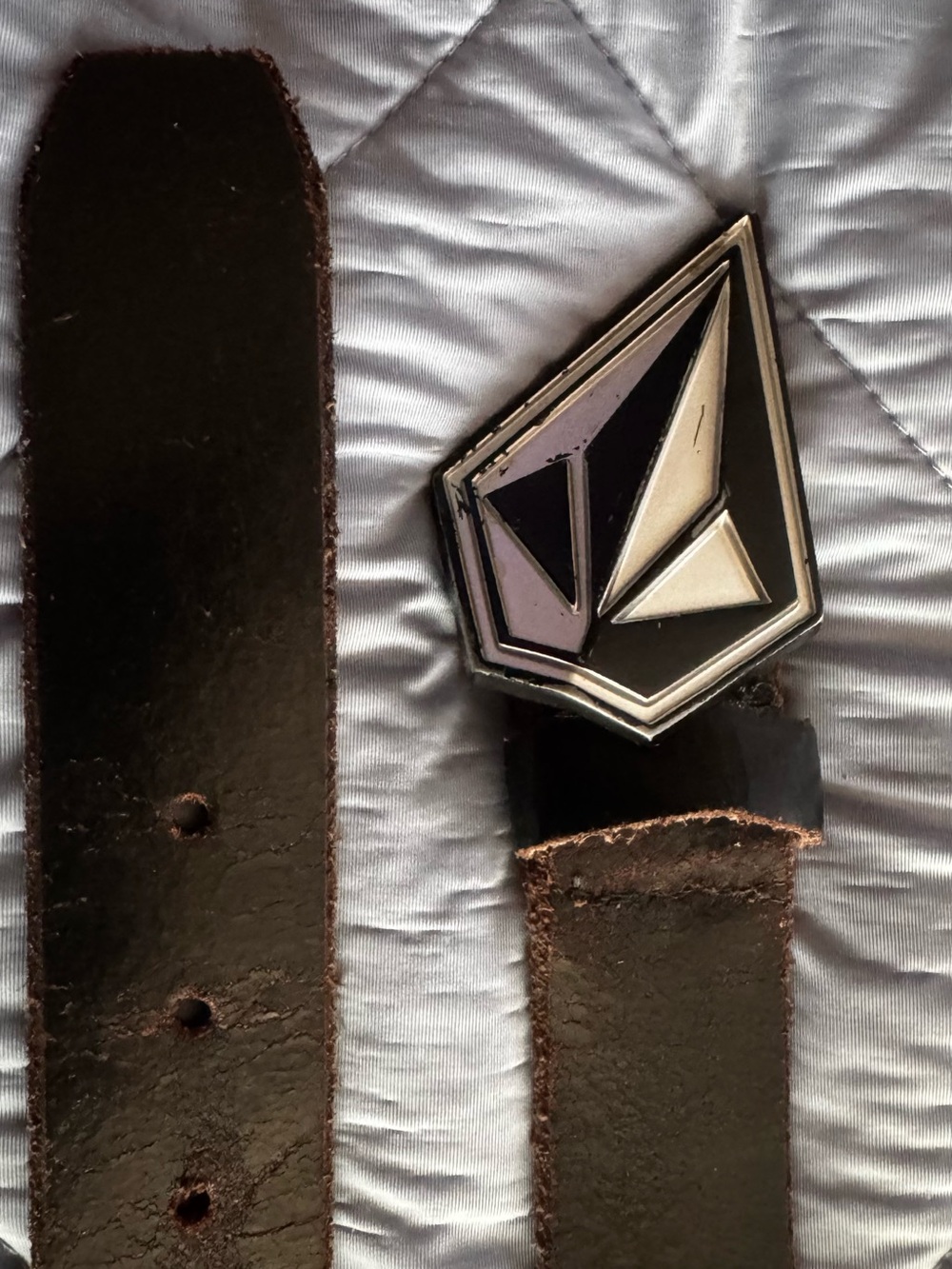 VINTAGE VOLCOM BUCKLE LEATHER BELT SIZE 34/36”